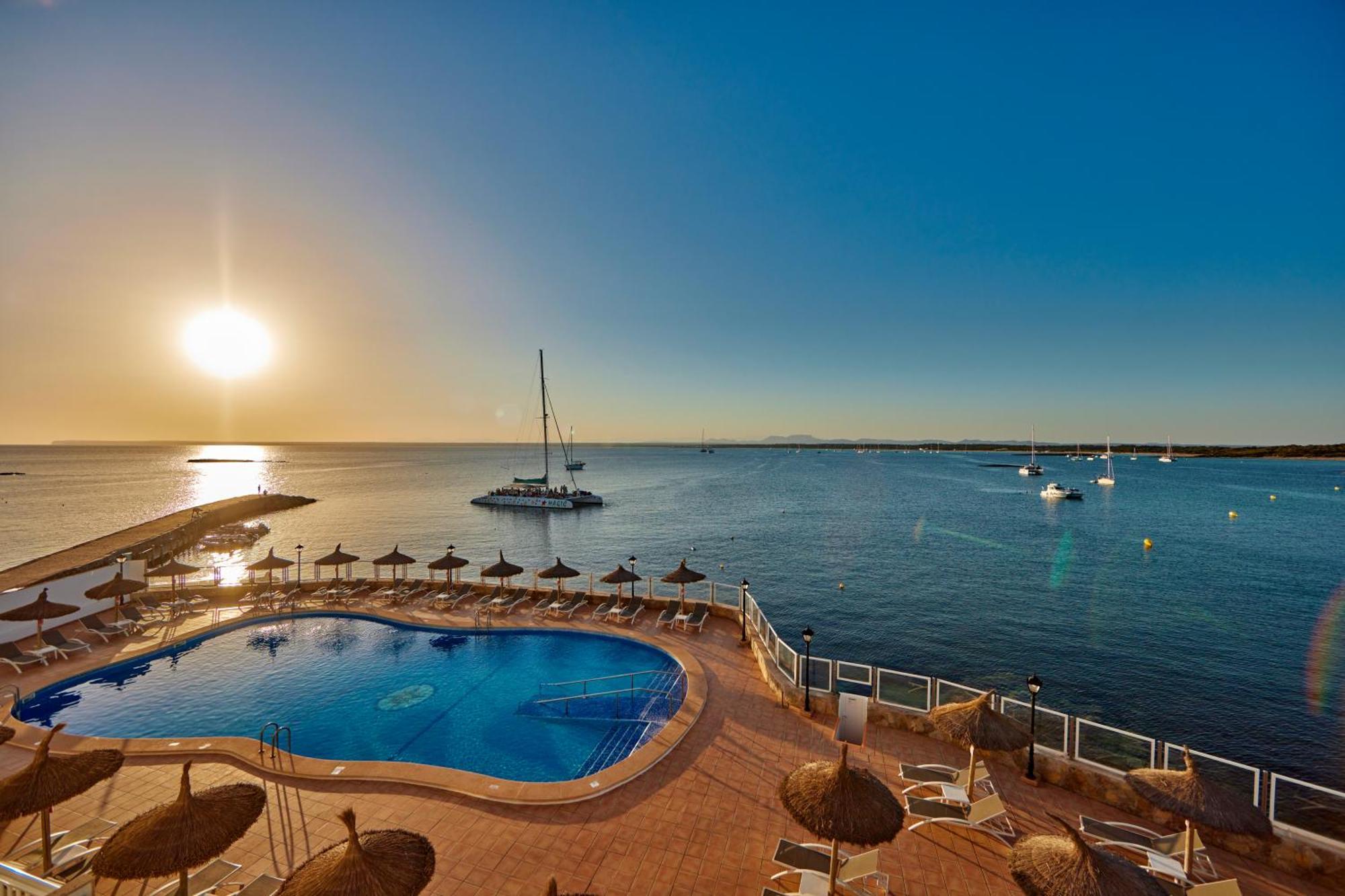 Universal Hotel Marqués Colonia de Sant Jordi Esterno foto